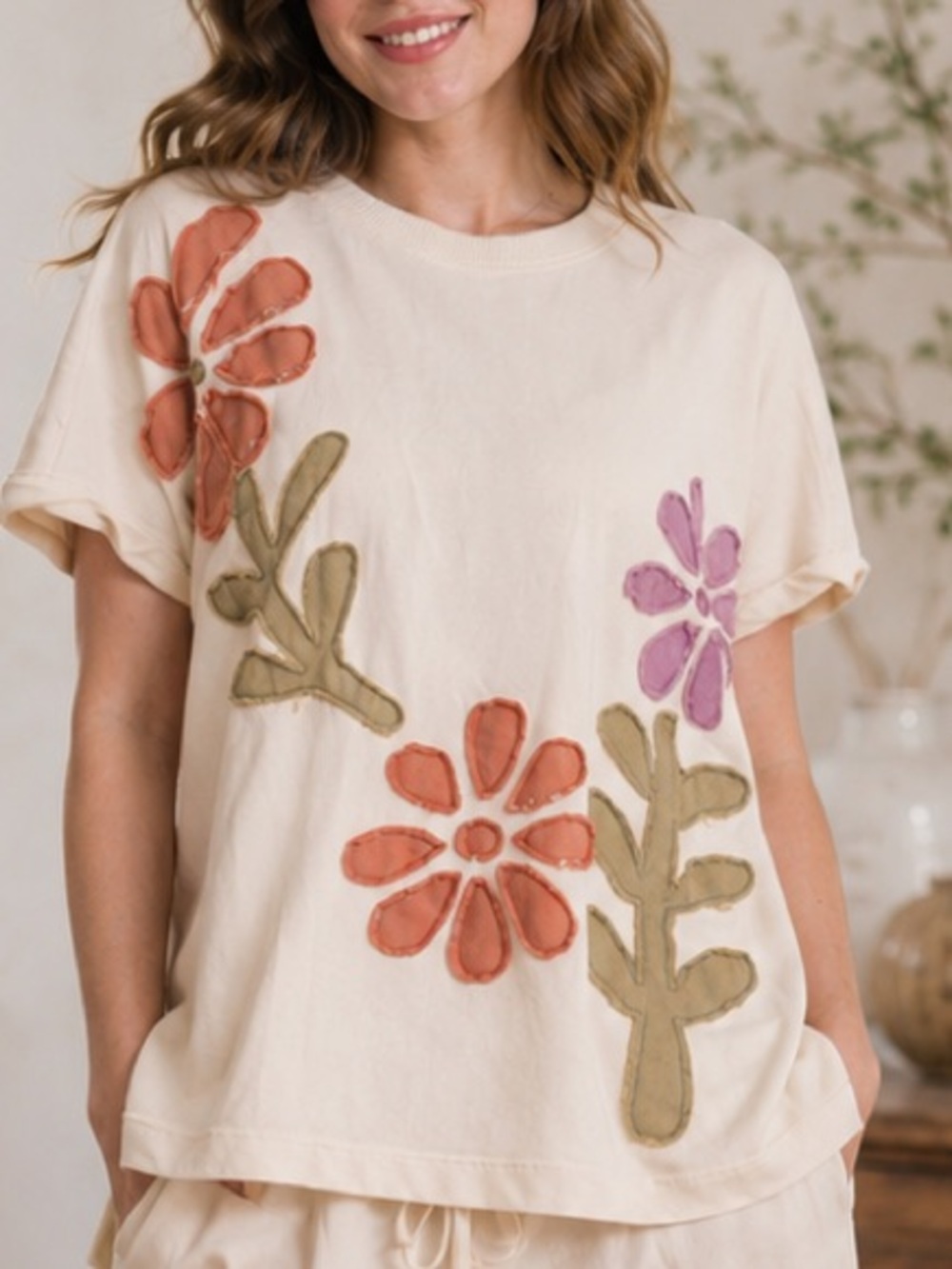 495. Women’s Cream Floral Patchwork Short Sleeve Top NEW